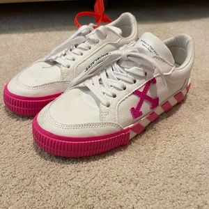 OFFWHITE SNEAKERS!!!